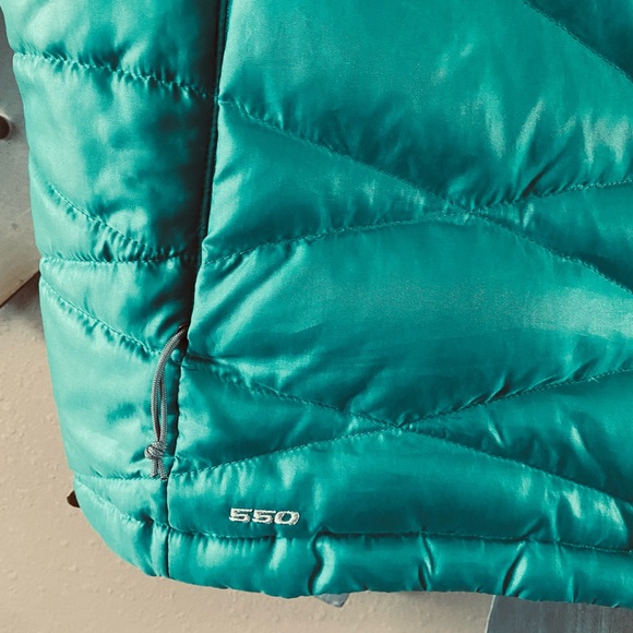 EUC The North Face Women's Aqua Down filled puffer Vest - Picture 2 of 4